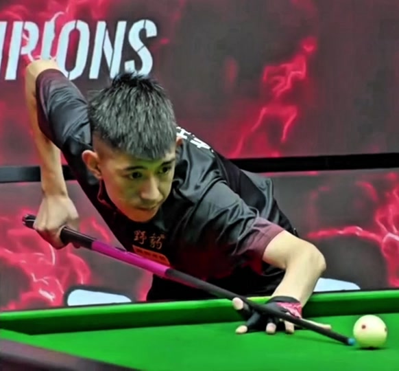 邓卓翔战术 邓卓翔战术