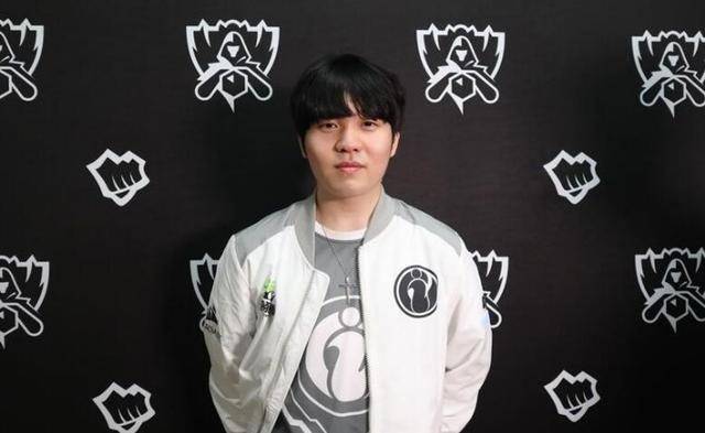 和球迷的支 和球迷的支