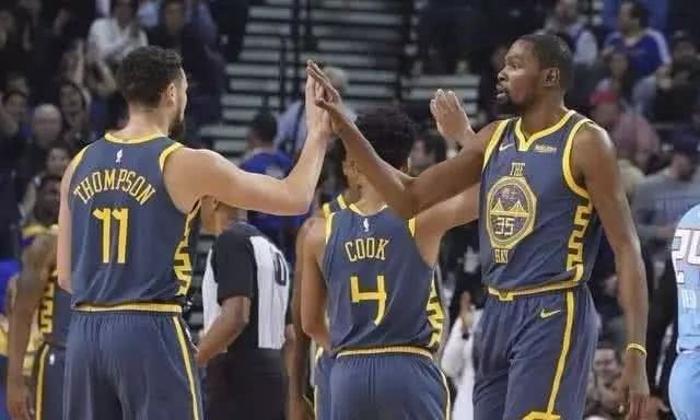 稳健的双持 稳健的双持